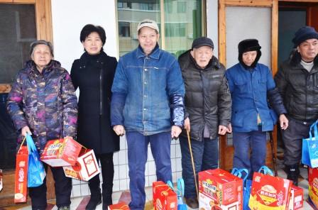 仁和集團走訪慰問樟樹市福利院